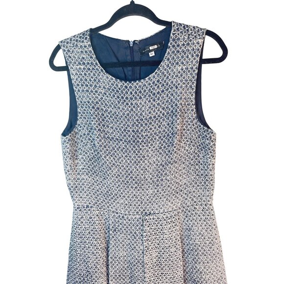 2/$30 Sleeveless Tweed Dress Size 12 By Slate & Willow In Navy Blue/White - Picture 5 of 11